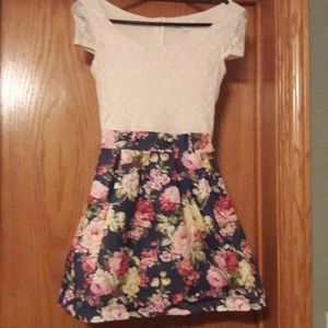 Delia's Floral Print Women's Petite Dress